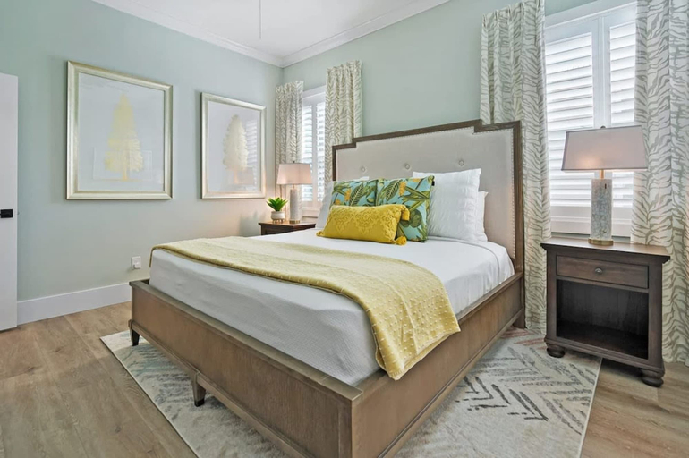 Room 2, 2 Steps to Ice Plant Downtown St Aug Beach Club, Saint Johns