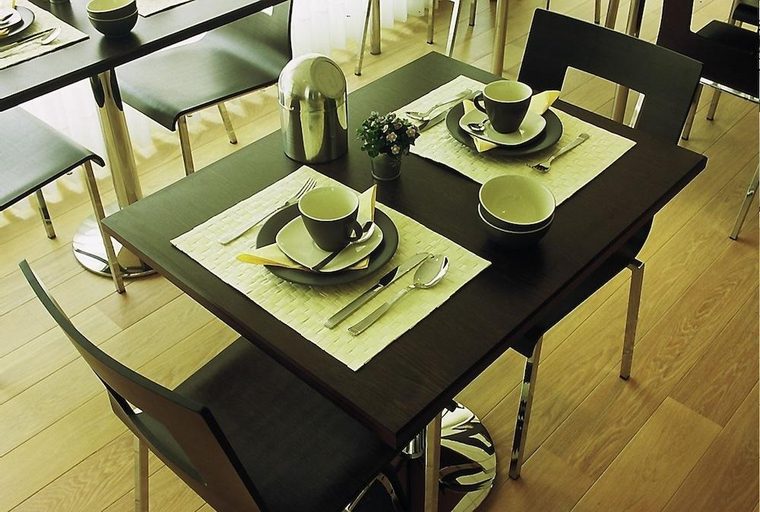 Others 5, Hotel Maxim, West-Vlaanderen