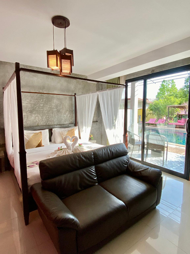 Bedroom 28