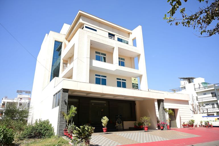 Exterior & Views, Hotel Cheer Inn, Lucknow