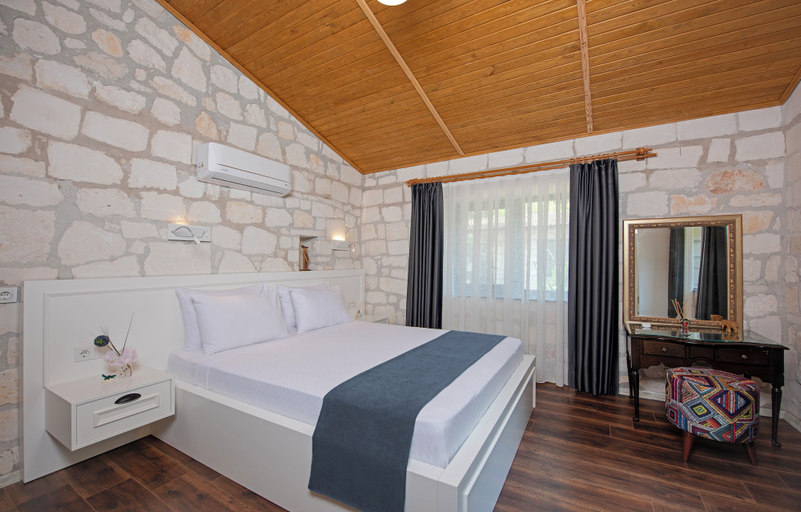 Bedroom 3, YUSALİS GARDEN HOTEL, Kemer