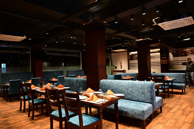 Food & Drinks 4, Clarion Hotel De Renees Gangtok ( 5km from MG Marg), East Sikkim