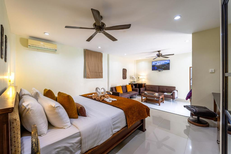 Bedroom 4, Siam Court Hotel and Resort, Sattahip