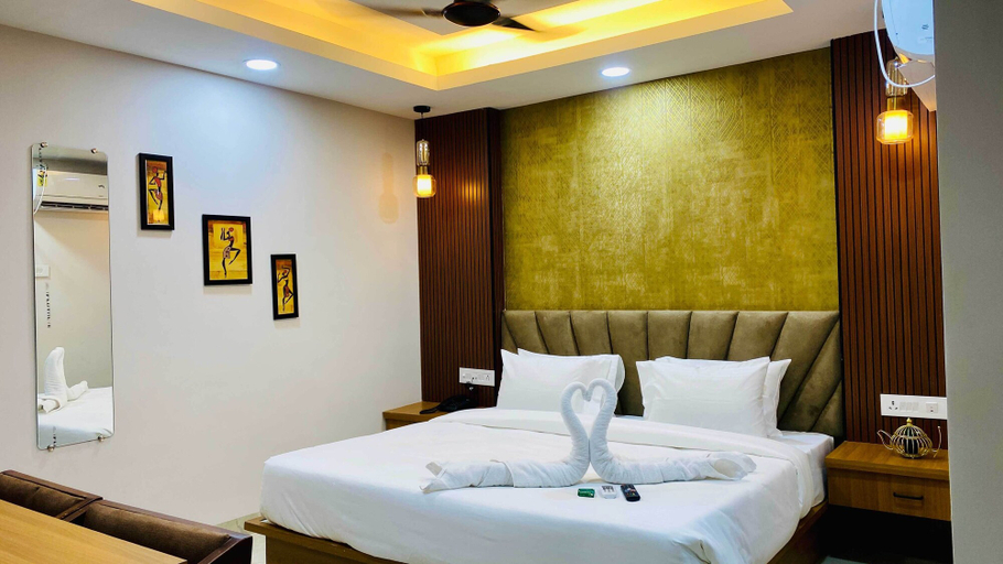 Others 5, Hotel Friendship Inn, Indore