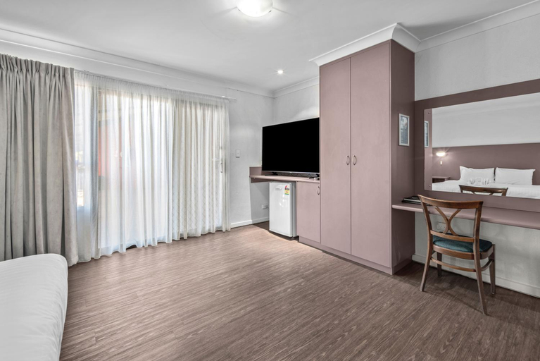 Bedroom 2, Greet Alice Springs, Alice Springs- Stuart