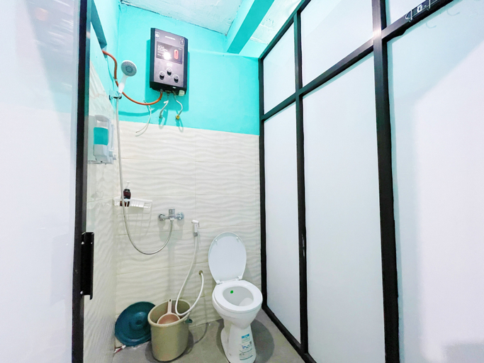 Bathroom 5, Bronk House 2 Tamsis, Yogyakarta