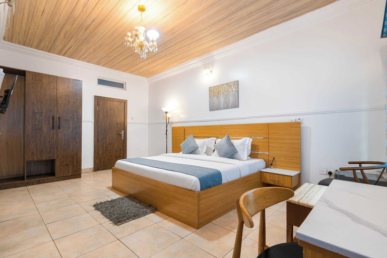 Others 5, The Breeze Apartment, Ikeja
