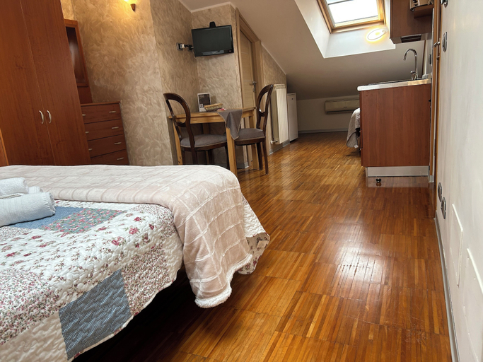 Bedroom 5, Aurelia Garden Gold Bed & Breakfast, Rome