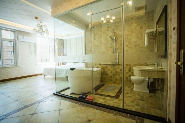 Bathroom 4, Yingkou Hanxing Business Hotel, Tieling