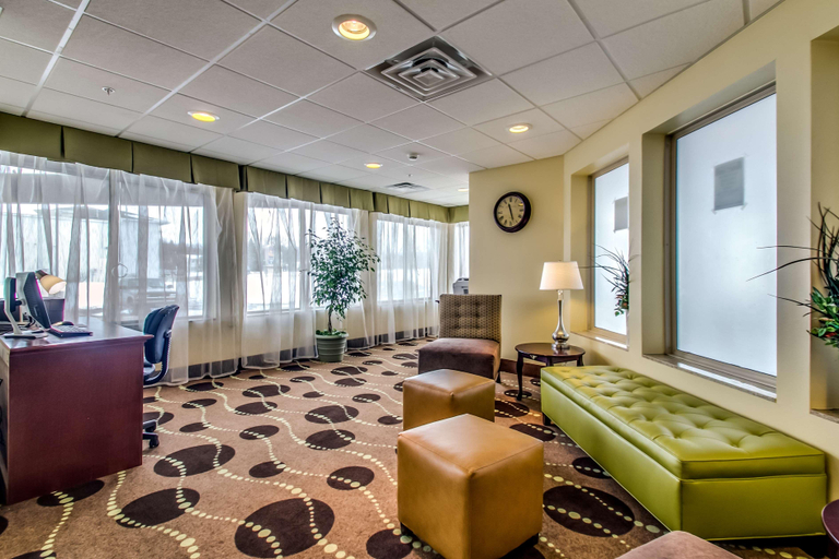 Public Area 3, Best Western Geneseo Inn, Henry