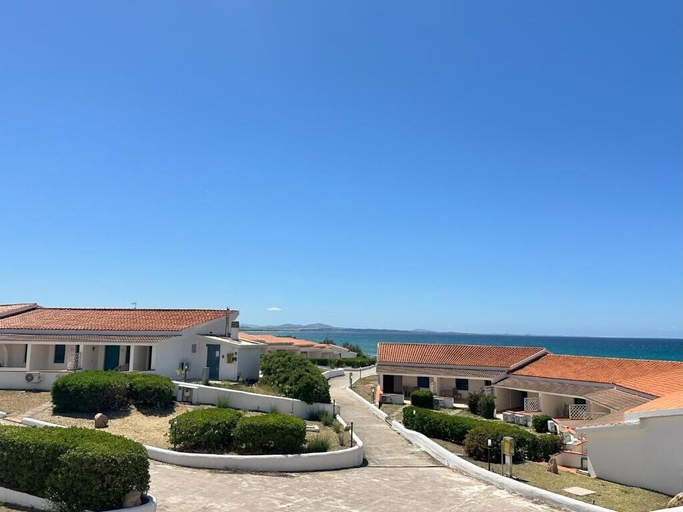 Exterior & Views 2, Acqua di Mare Hotel e Resort, Sassari