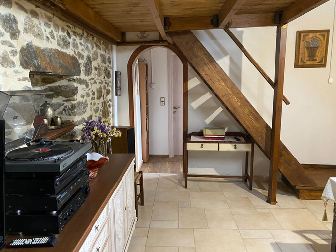 Room 2, Villa Fragk in Nipiditos village, Crete