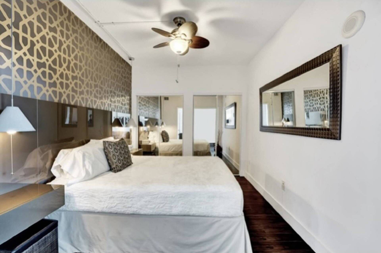 Bedroom, 309n Sunrise Suite1 Bedroom, Pools, Jacuzzi, Beach, Shops & Dog Friendly, Palm Beach