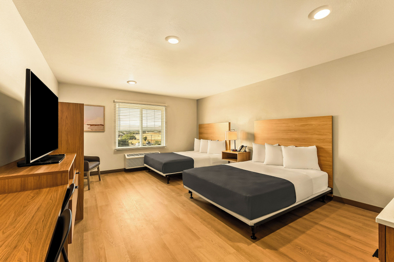 Bedroom 2, LivAway Suites Seattle-Renton, King