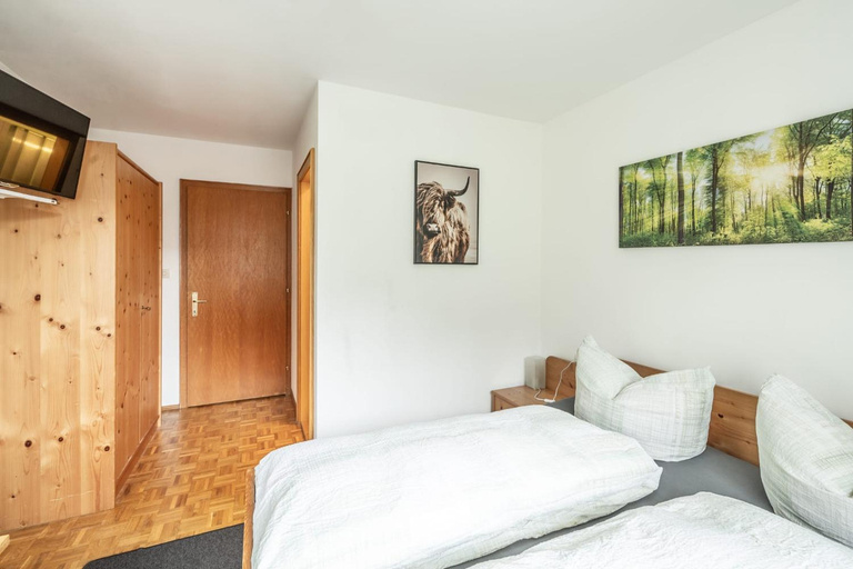 Others 5, Pension Stein nahe Feldkirch ruhige Zimmer fur Reisende und Monteure inklusive Fruhstuck, Feldkirch