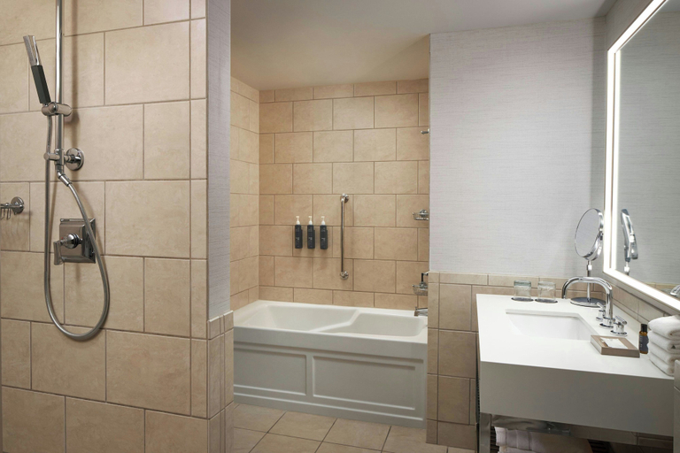 Bathroom 5, The Westin Richmond, Henrico