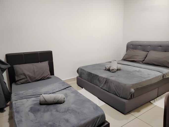 Others 4, Aliff Avenue 1103 By Natol, Johor Bahru