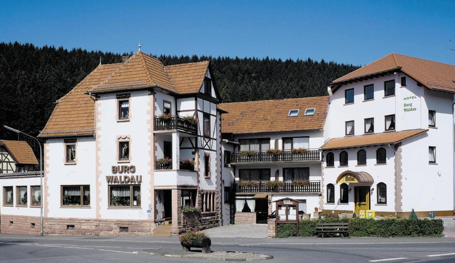 Others 4, Hotel Burg Waldau, Bergstraße