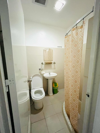 Bathroom 3, Primavera Residences, Cagayan de Oro City
