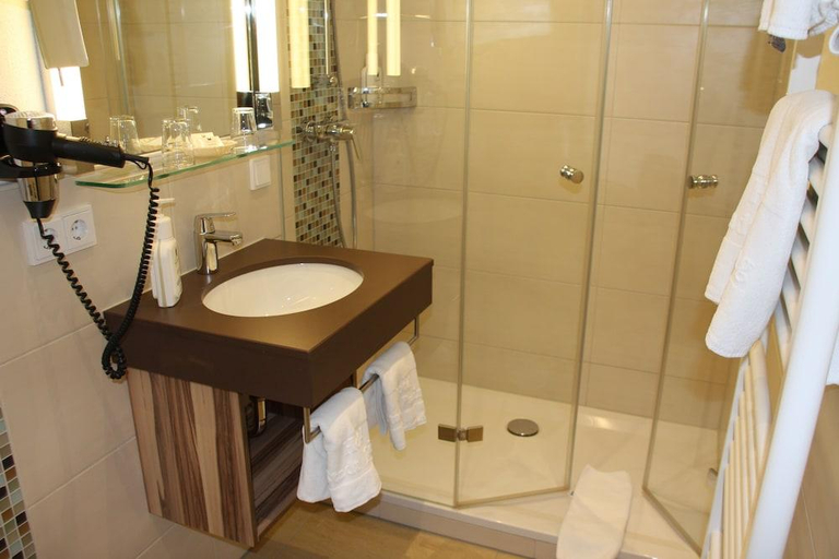 Bathroom 4, Stadt Pasing, München