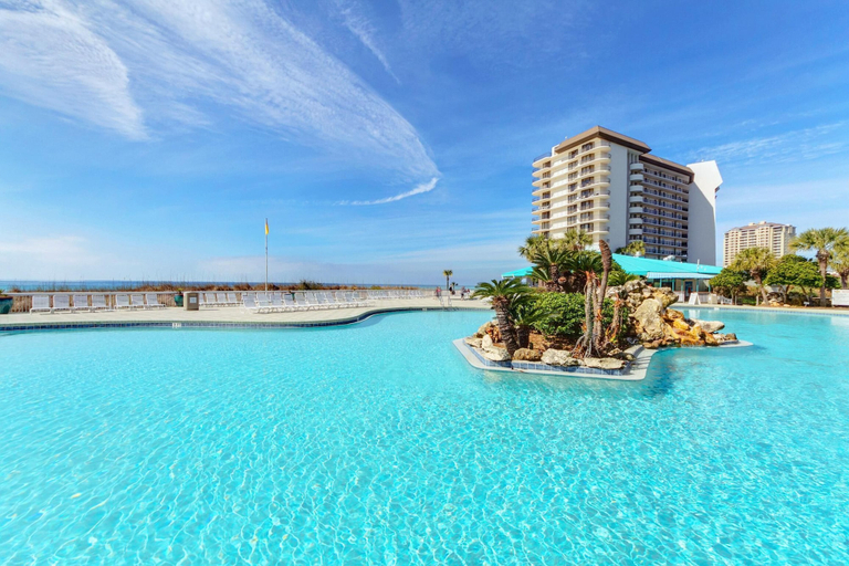 Sport & Beauty 3, Windward 403, Bay