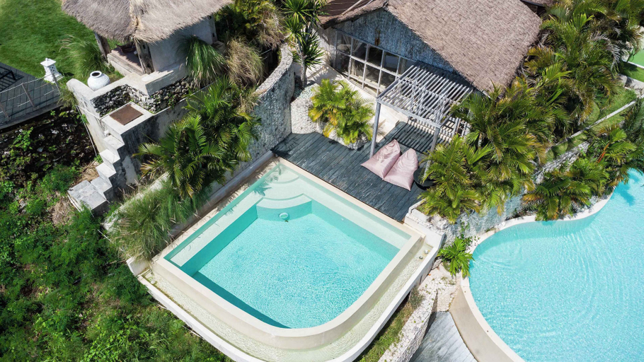 Swimming Pool 15
