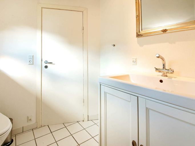 Bathroom 3, 3 Person Holiday Home in Allinge, Bornholm