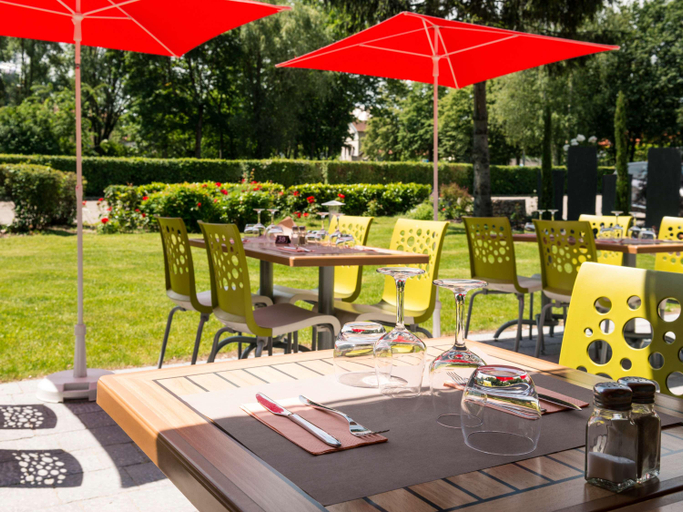 Exterior & Views 2, ibis Bourg-en-Bresse, Ain
