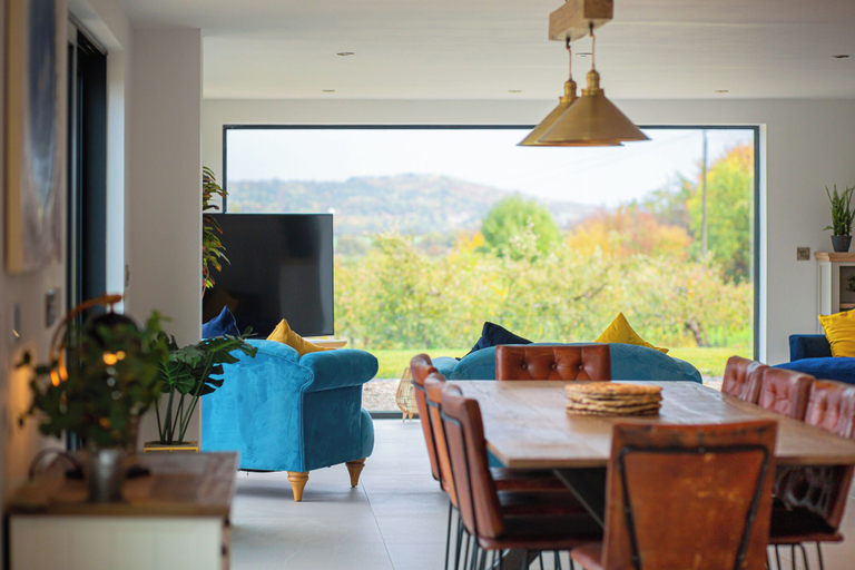 Food & Drinks 4, Beautiful Barn Conversion-Escape for 12, Worcestershire