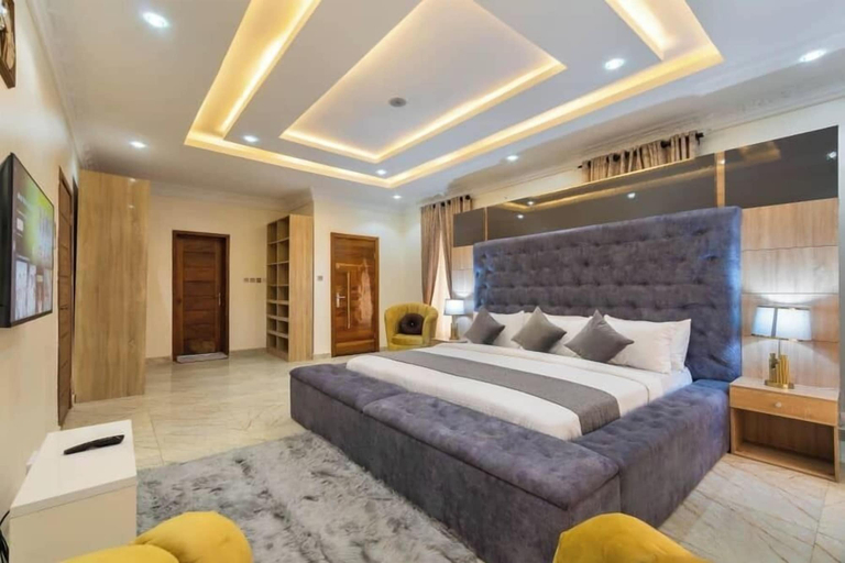 Others 4, The Breeze Apartment, Ikeja