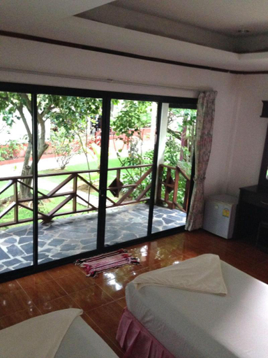 Bedroom 2, Noble House Beach Resort, Ko Lanta