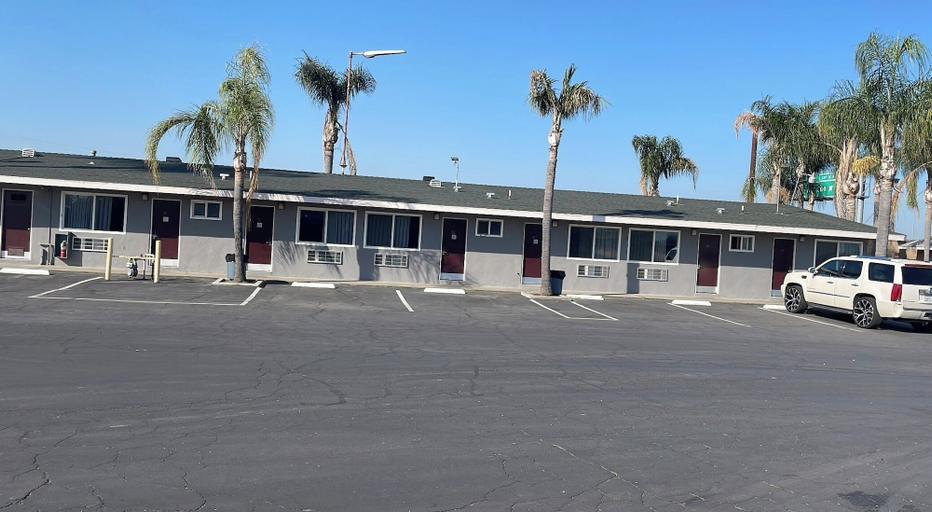 Exterior & Views 2, Kings Inn Motel, Tulare