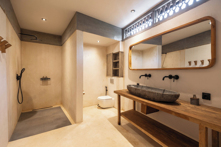 Bathroom 4, Sunset Beach Wood Villa, Klungkung