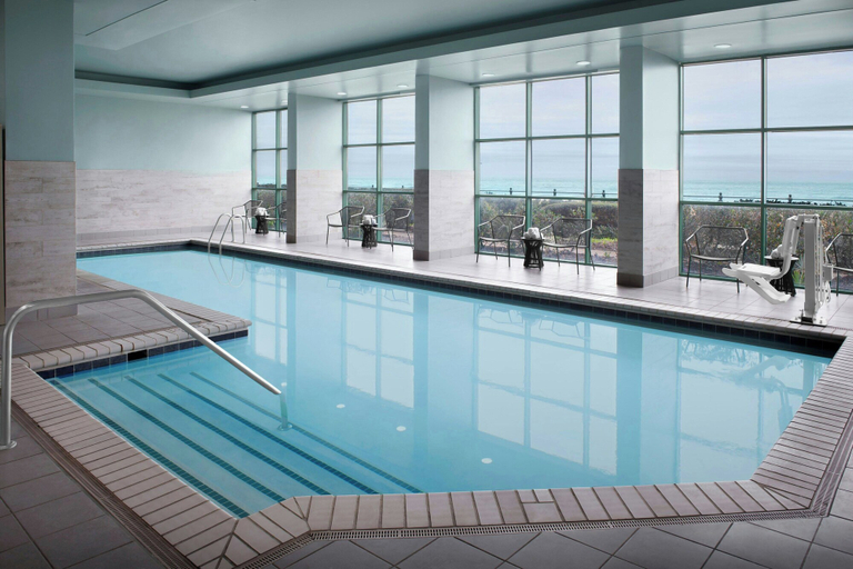Sport & Beauty, Courtyard by Marriott Virginia Beach Oceanfront/South, Virginia Beach