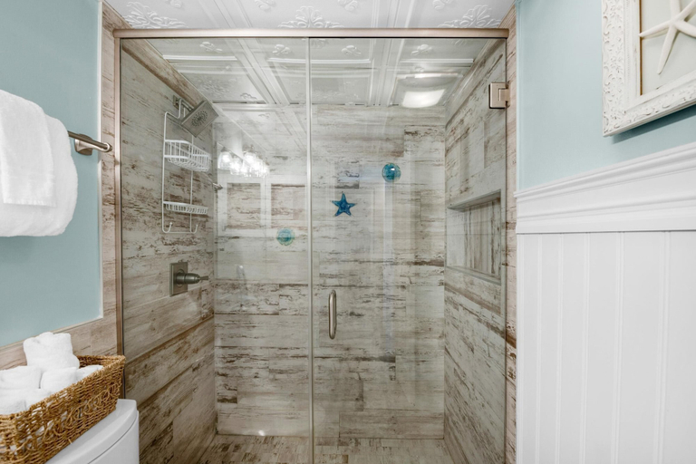 Bathroom 4, Windward 403 at Edgewater, Bay