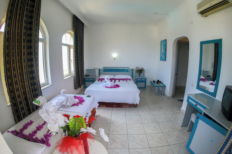 Bedroom 2, MARİN HOTEL, Antalya