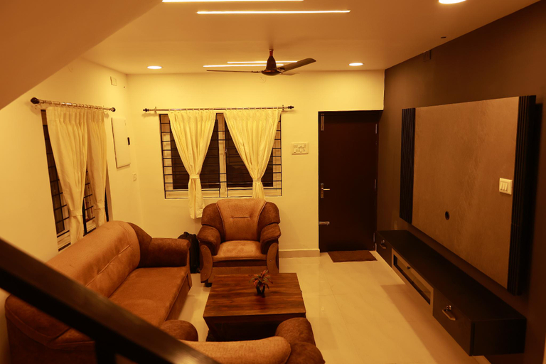 Others 4, Marvel Homestay, Salem