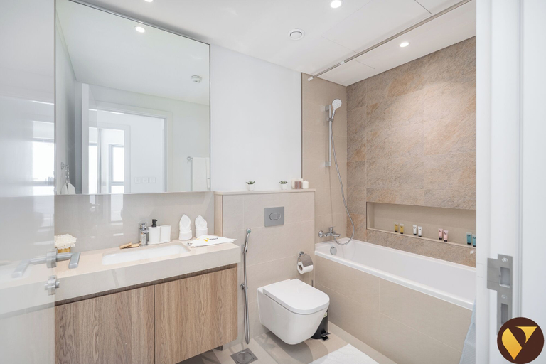 Bathroom 4, Vogue | Downtown with Direct Access to Dubai Mall, Dubai