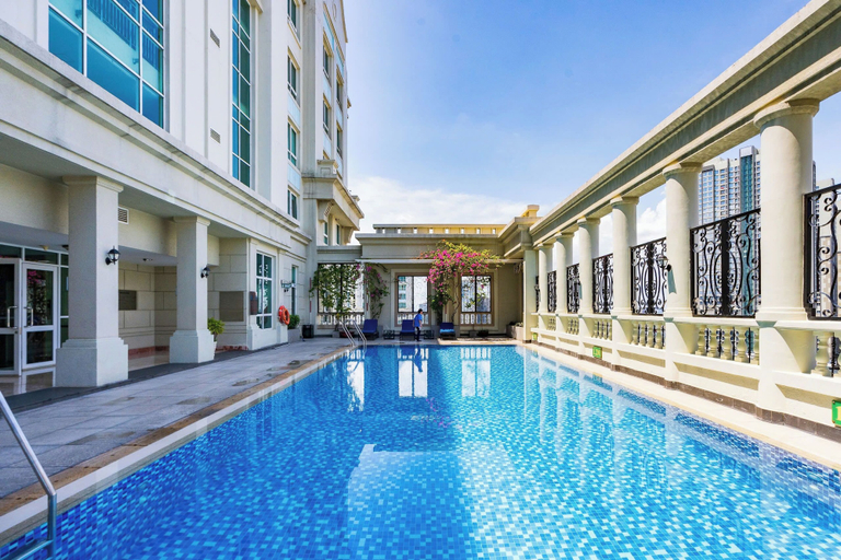 Sport & Beauty, free pool the manor luxury condotel, Bình Thạnh