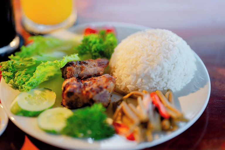 Food & Drinks 5, BUNGALOW VEN SONG, Trà Vinh