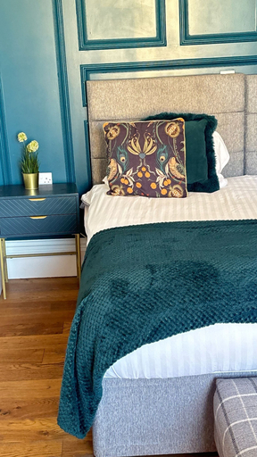 Bedroom 3, No. 1 High Street - Boutique Rooms, Fife