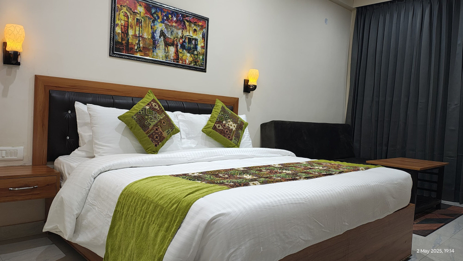 Bedroom 3, Ai 360 Degree Hotel Lansdowne, Garhwal