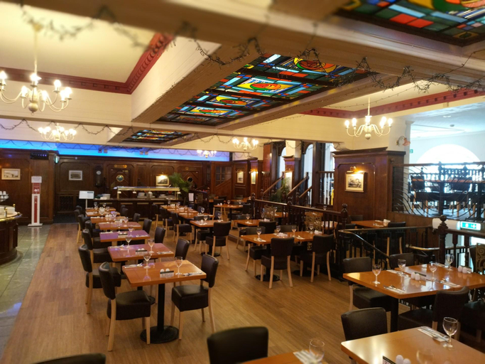 Food & Drinks 5, Savoy Hotel, Blackpool