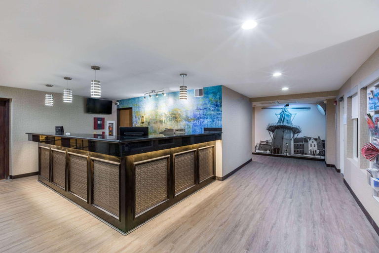 Public Area 3, Baymont by Wyndham Pella, Marion