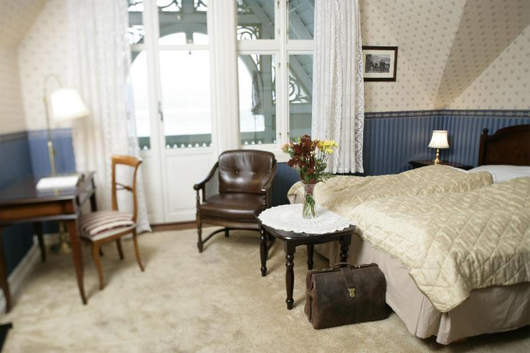Bedroom 2, Kviknes Hotel, Balestrand