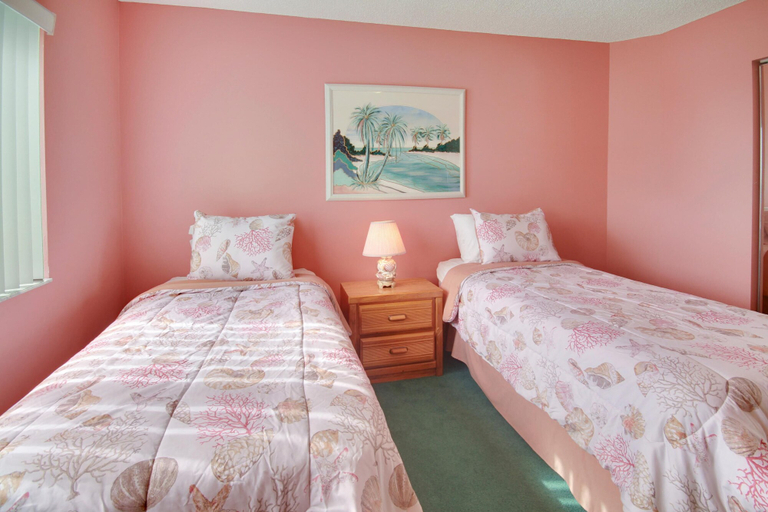 Bedroom 3, Land's End 6-301 Beach Front, Pinellas