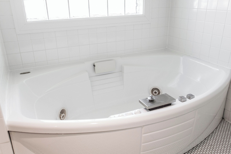 Bathroom 9