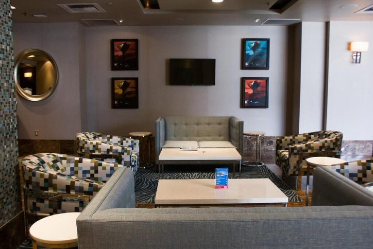 Others 4, StripViewSuites at Platinum, Clark