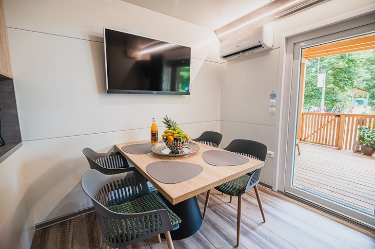 Others 2, Lake Serenity Premium Mobile Homes With Thermal Riviera Tickets, Brežice