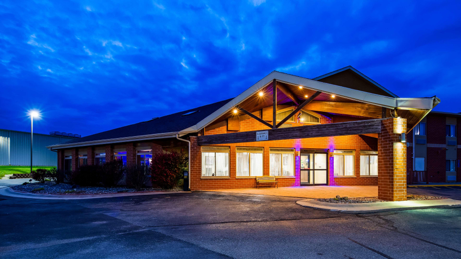 Exterior & Views 2, Best Western Geneseo Inn, Henry